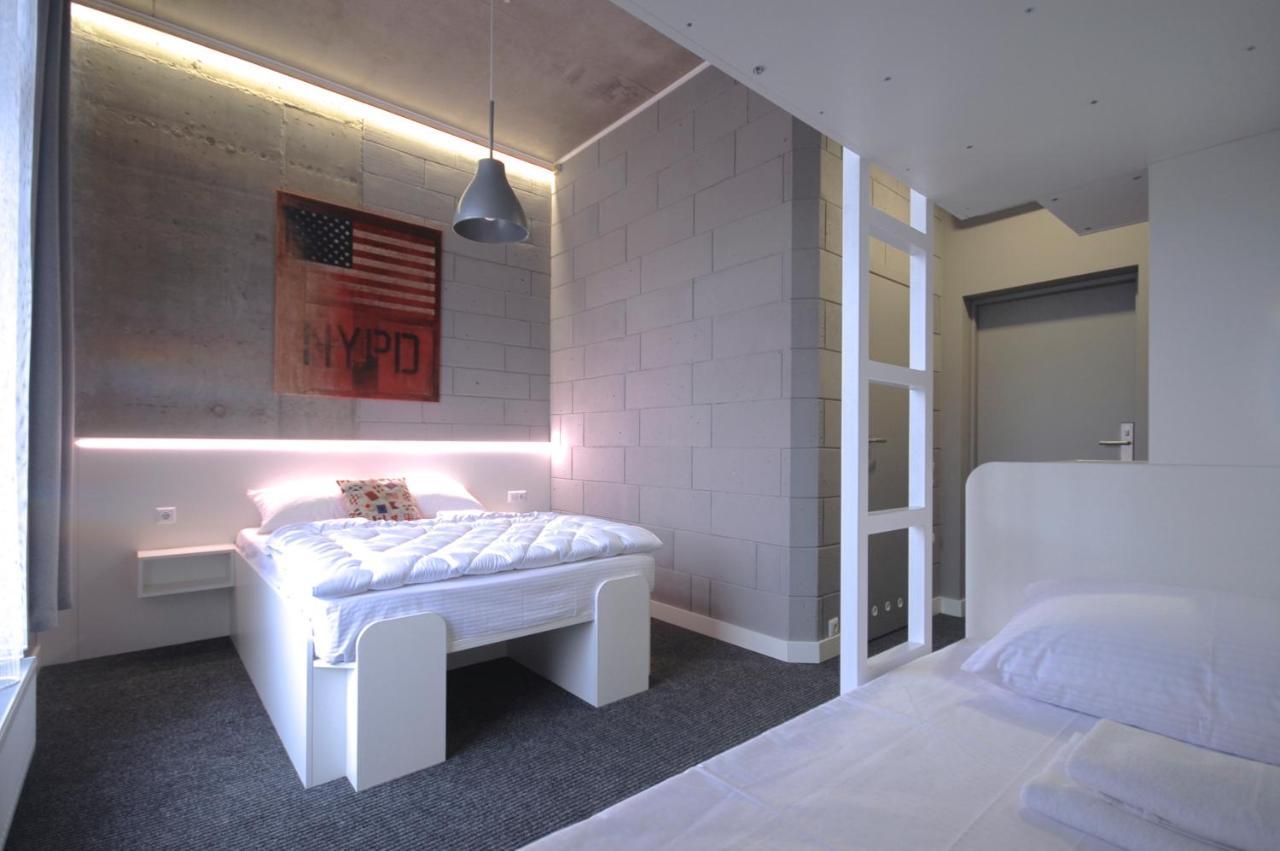 Cubby Hotel Λβιβ Εξωτερικό φωτογραφία