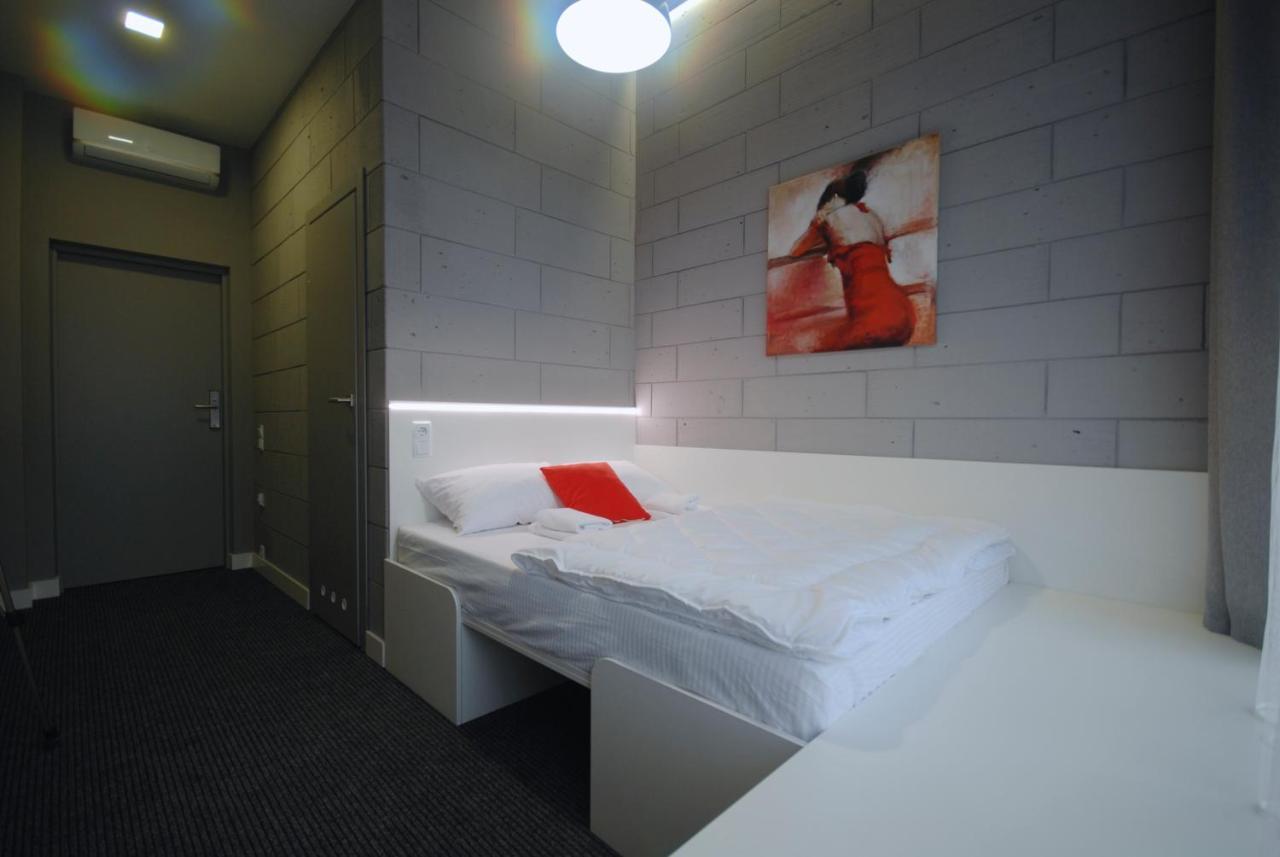 Cubby Hotel Λβιβ Εξωτερικό φωτογραφία