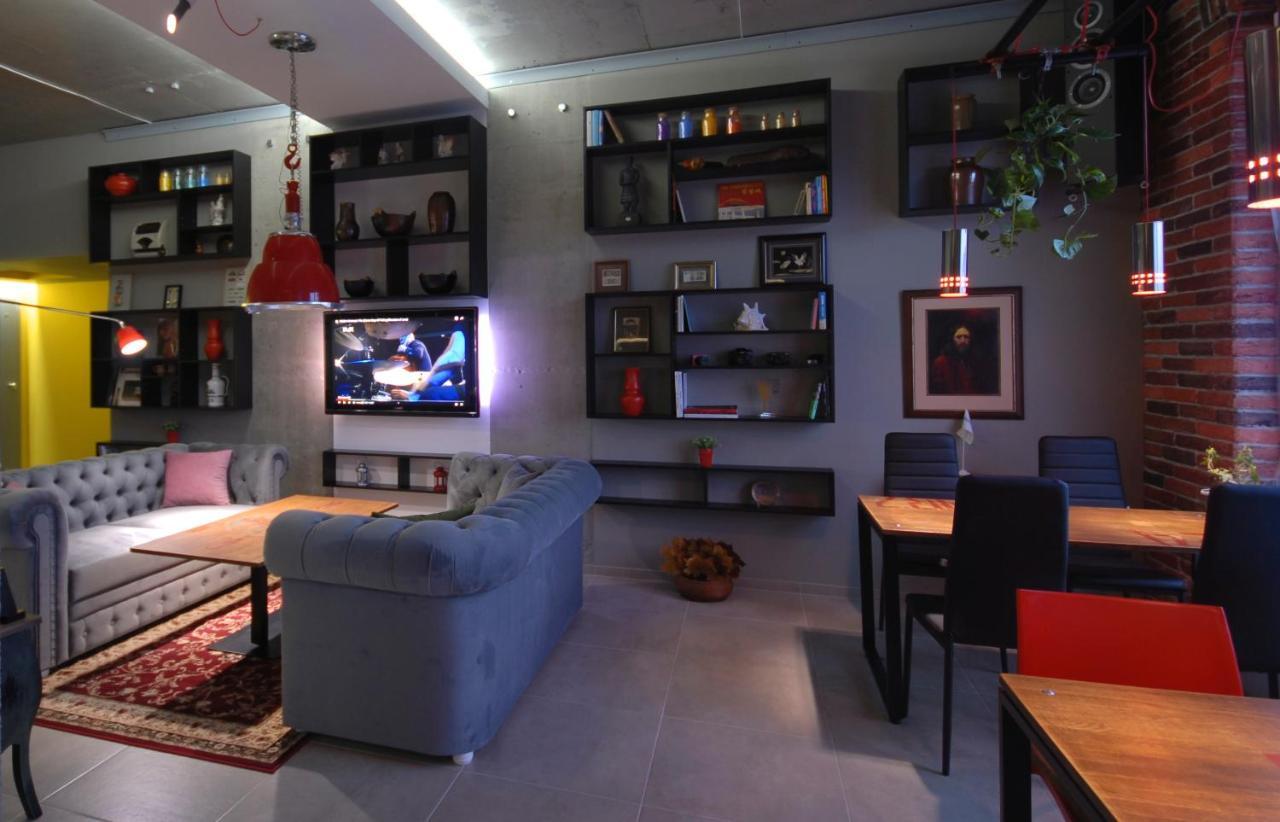 Cubby Hotel Λβιβ Εξωτερικό φωτογραφία